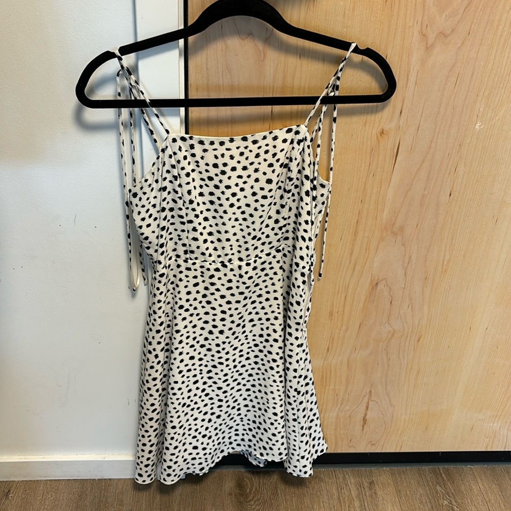 Gianni Bini- White and Black Dress